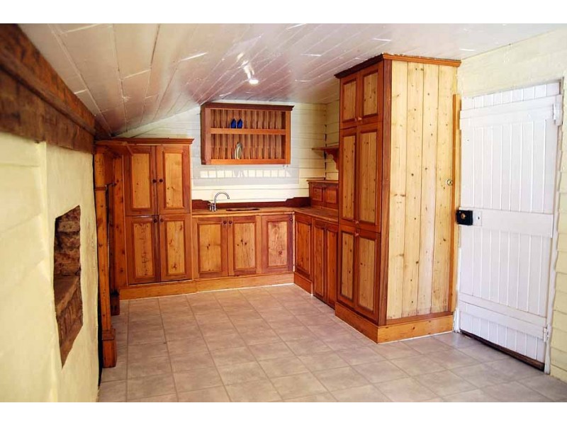 11 Victoria Street, Tunbridge TAS 7120