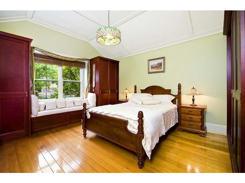 17 Russell Avenue, Lindfield NSW 2070