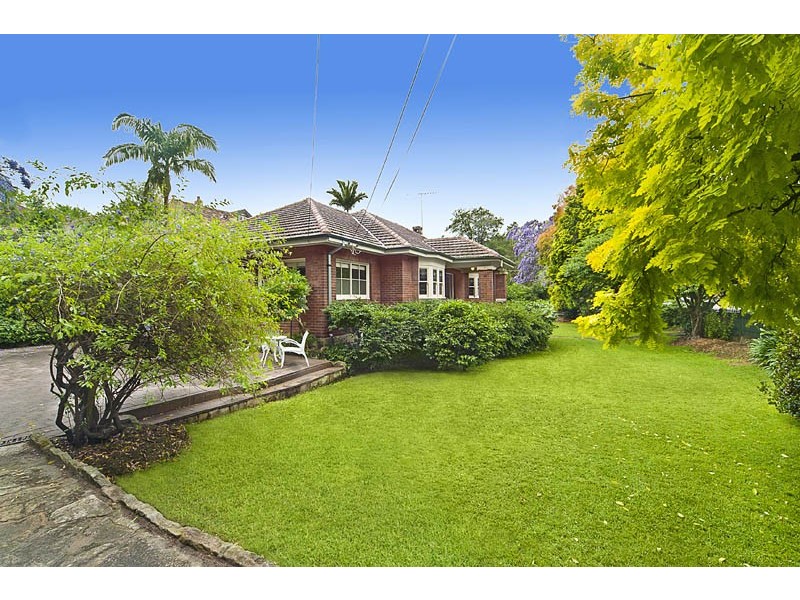 30 Middle Harbour Road, Lindfield NSW 2070