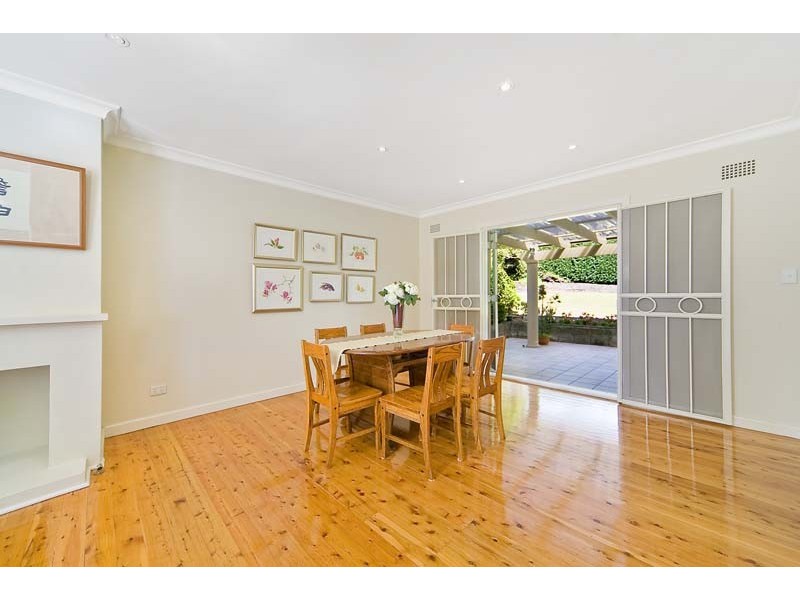 5 Preston Place, Roseville NSW 2069