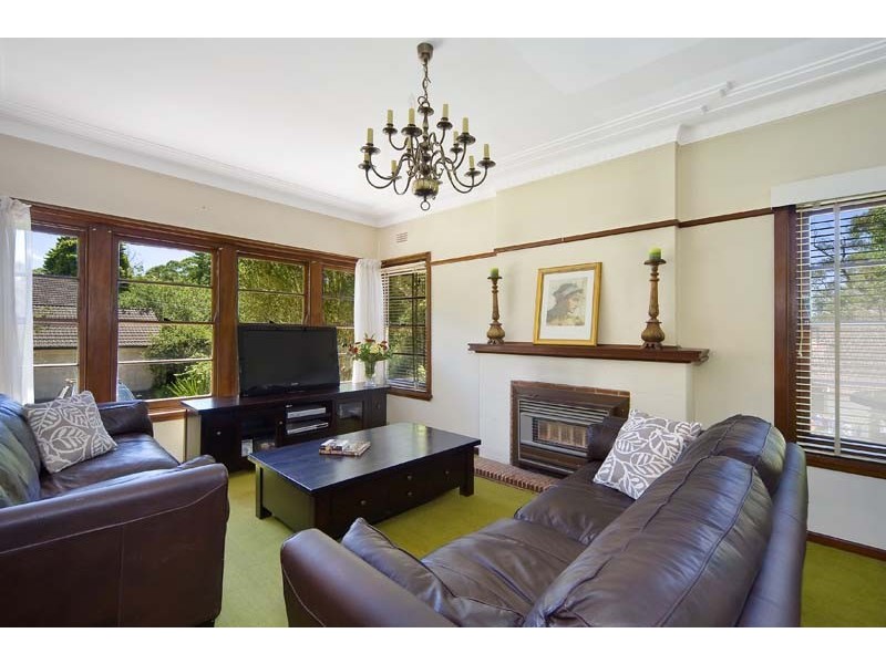 10 Riddles Lane, Pymble NSW 2073