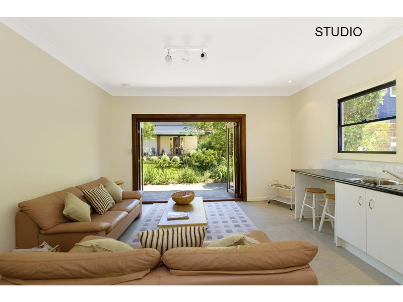 1 Middle Harbour Road, Lindfield NSW 2070