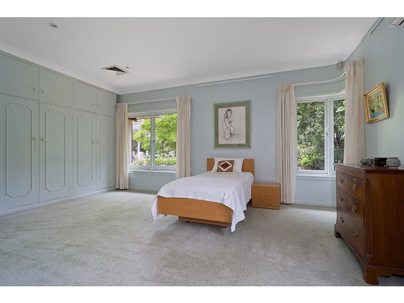 17 Perth Avenue, Lindfield NSW 2070