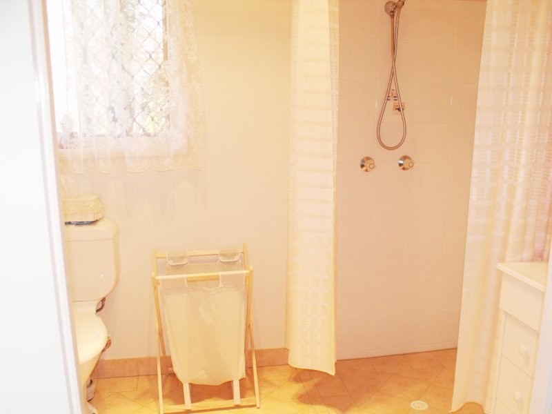 6 Felix, Crestmead QLD 4132