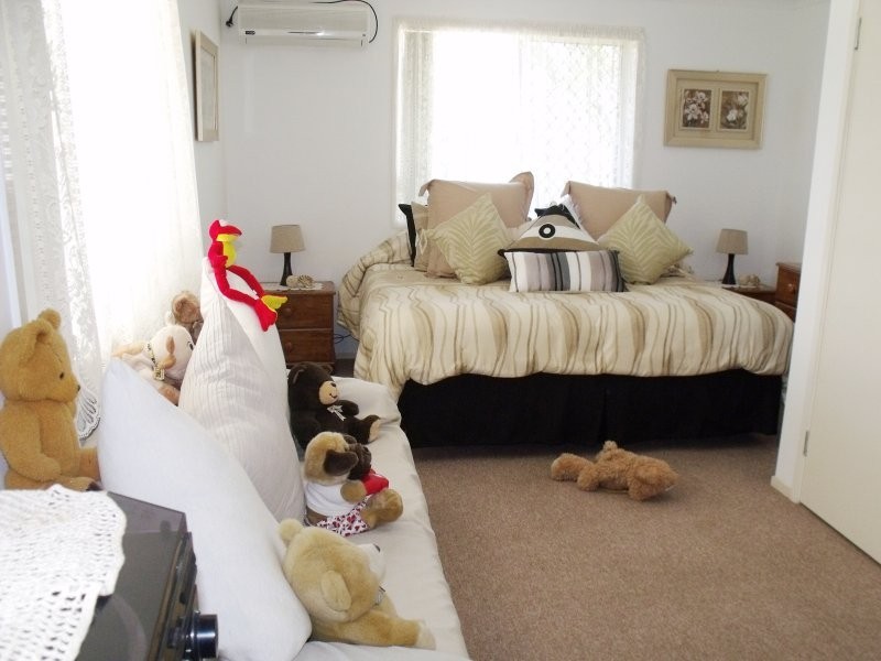 6 Felix, Crestmead QLD 4132