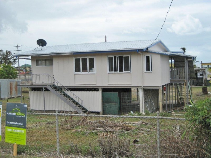 118 Bowen Street, Cardwell QLD 4849