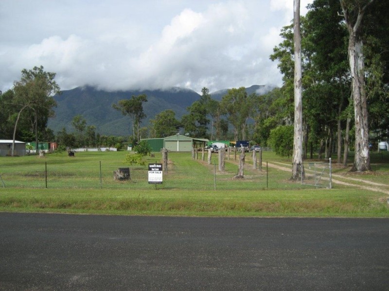 681 Ellerbeck Road, Cardwell QLD 4849