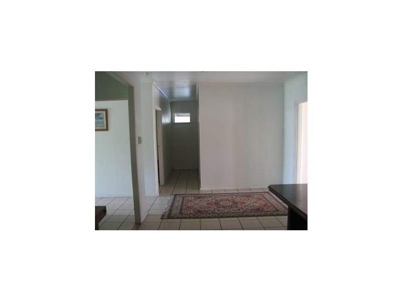 16 Landsdown Street, Cardwell QLD 4849