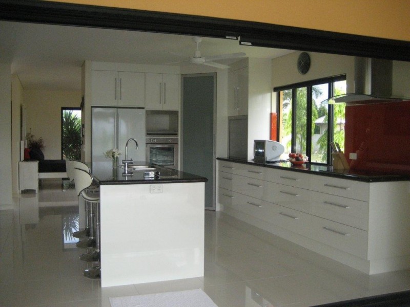 18 Royal Palm Avenue, Cardwell QLD 4849