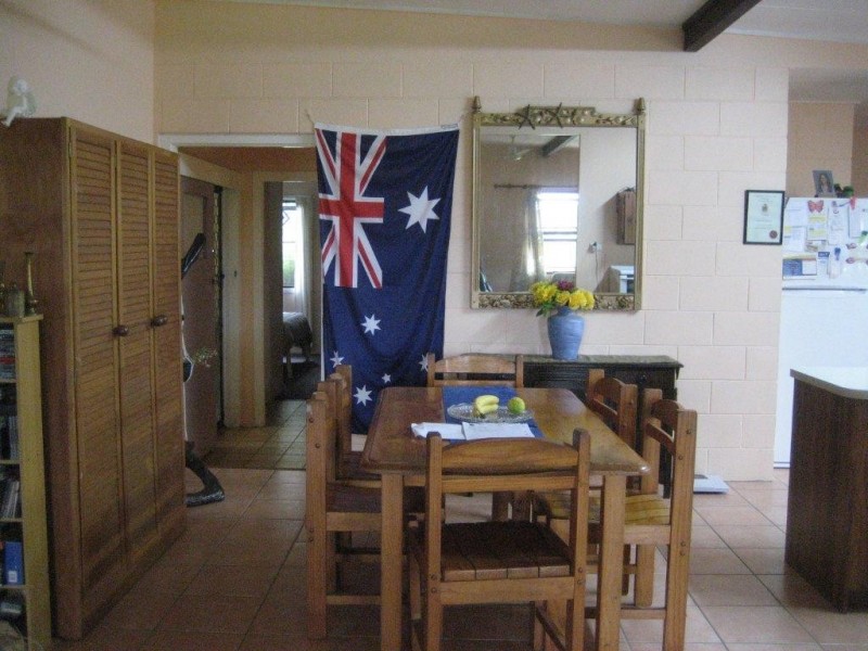 90 Bluff Road, Cardwell QLD 4849