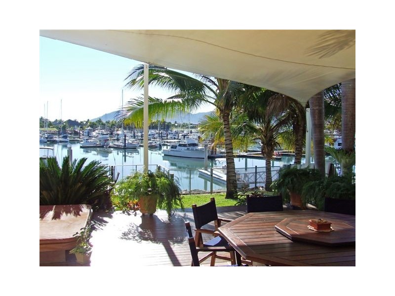 1/27 Poinciana Bvd, Cardwell QLD 4849