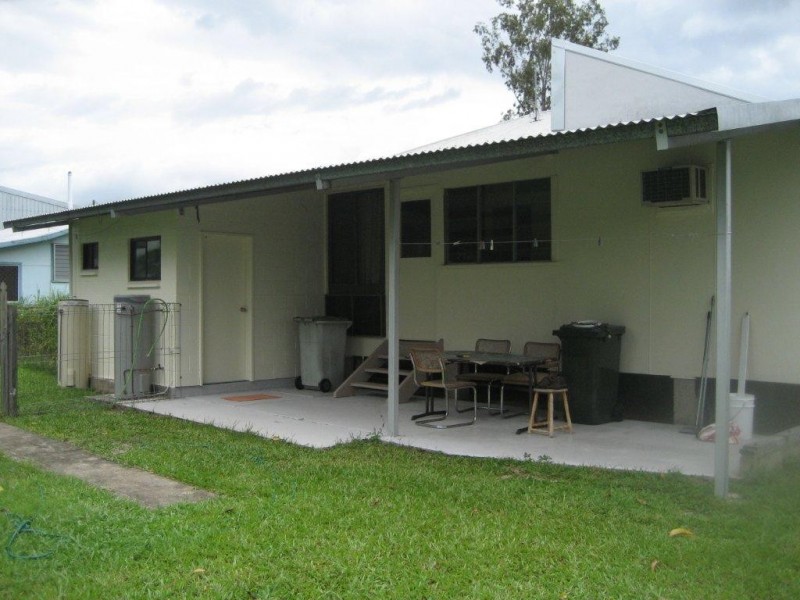 35 Kennedy Creek Rd, Cardwell QLD 4849