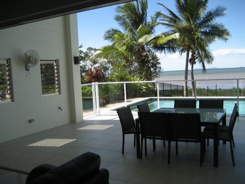 1/15 Keith Williams Drive, Cardwell QLD 4849