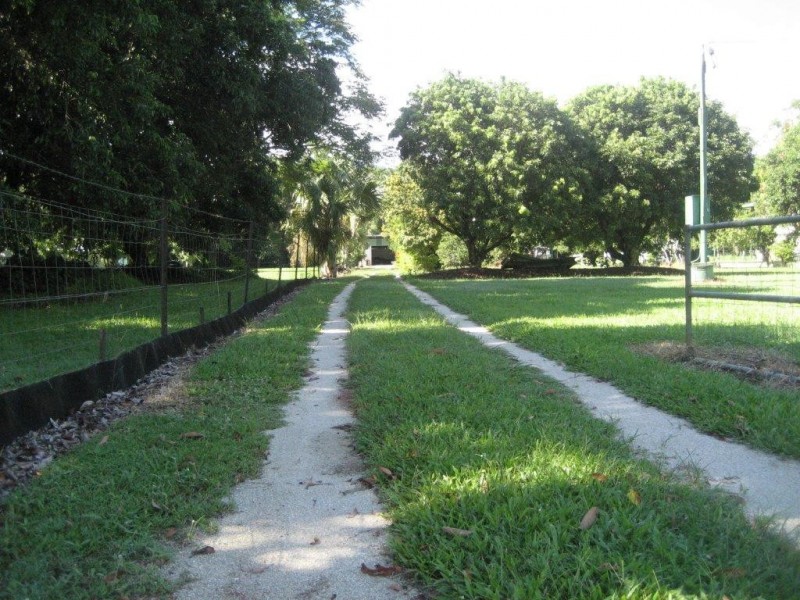 765 Ellerbeck Road, Cardwell QLD 4849