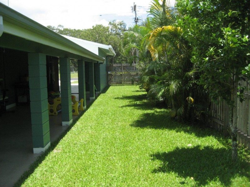 15 Liverpool Street, Cardwell QLD 4849