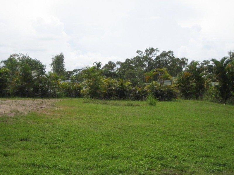 10 Edmondson Close, Cardwell QLD 4849