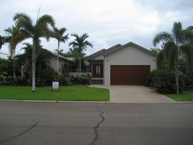 79 Keith Williams Drive, Cardwell QLD 4849