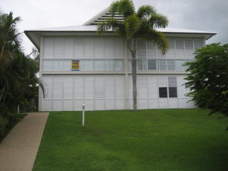 1/20 Poinciana Bvd, Cardwell QLD 4849