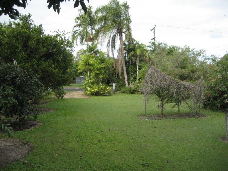 23 White Street, Cardwell QLD 4849