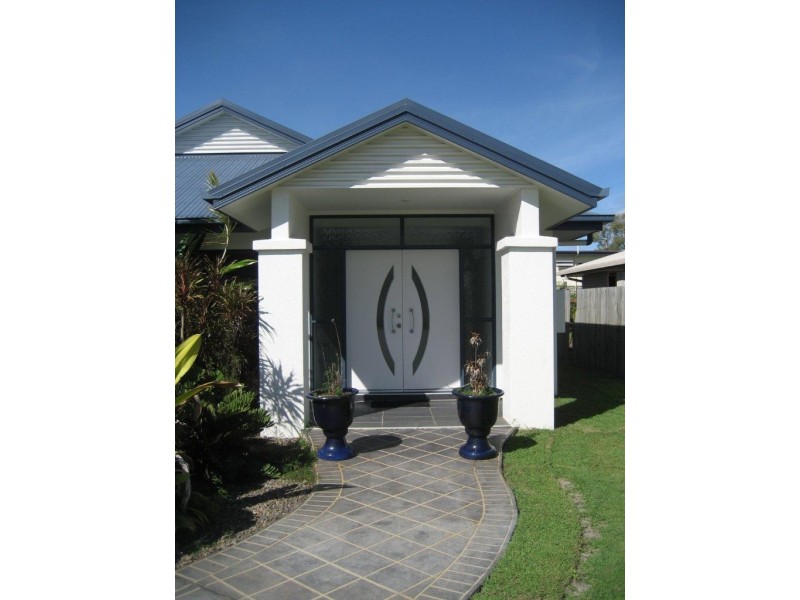 14 Winter Street, Cardwell QLD 4849