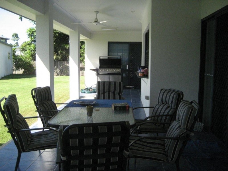 14 Winter Street, Cardwell QLD 4849