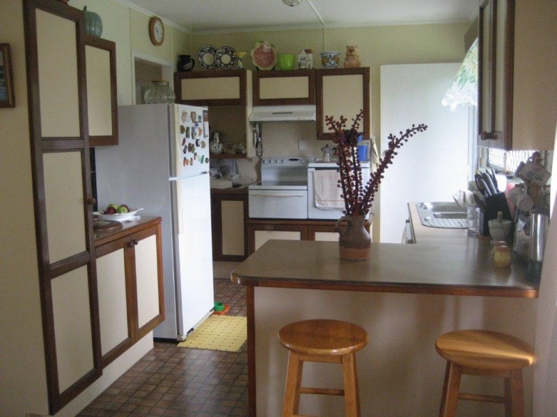 166 Victoria Street, Cardwell QLD 4849