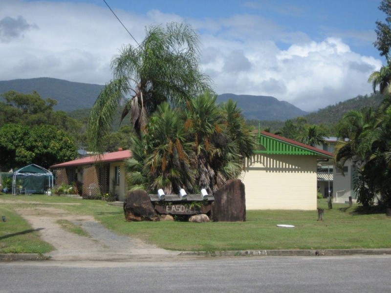 197 Victoria Street, Cardwell QLD 4849