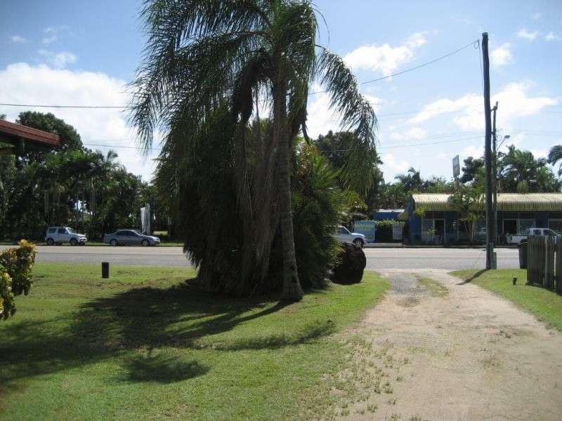 197 Victoria Street, Cardwell QLD 4849