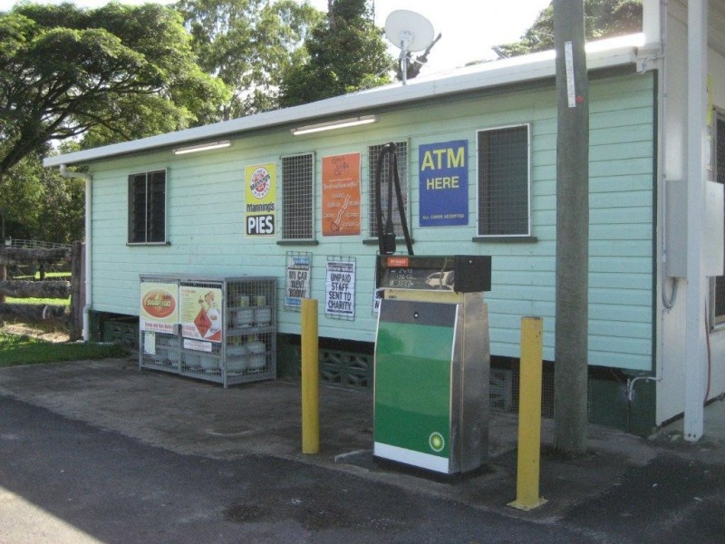 56115 Bruce Highway, Cardwell QLD 4849