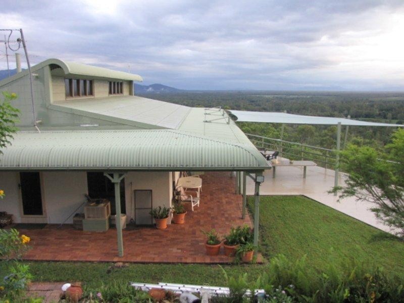 119 Ellerbeck Road, Cardwell QLD 4849