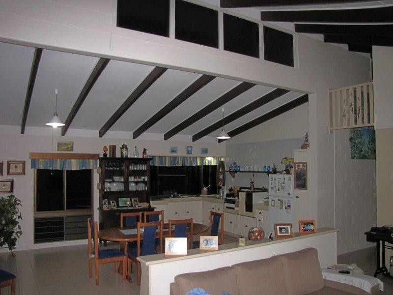 119 Ellerbeck Road, Cardwell QLD 4849