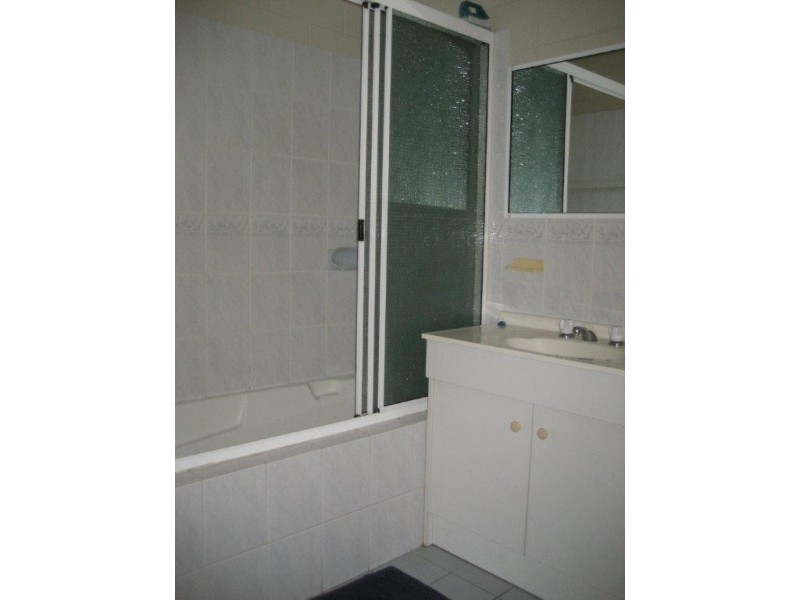 1/231 Victoria Street, Cardwell QLD 4849