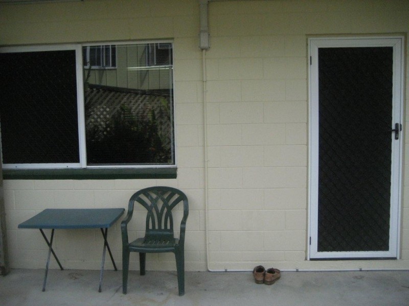 1/231 Victoria Street, Cardwell QLD 4849
