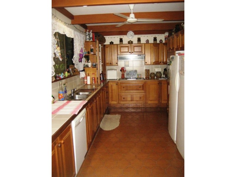 18 Gergory Street, Cardwell QLD 4849