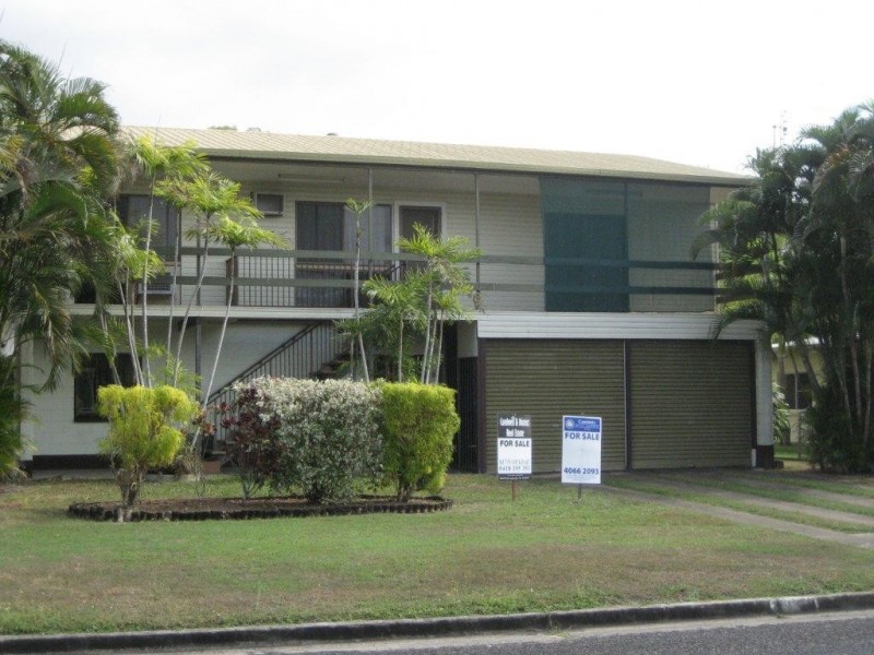 11 White Street, Cardwell QLD 4849