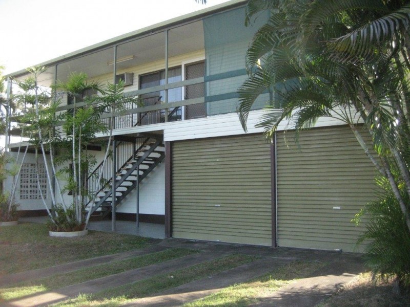 11 White Street, Cardwell QLD 4849