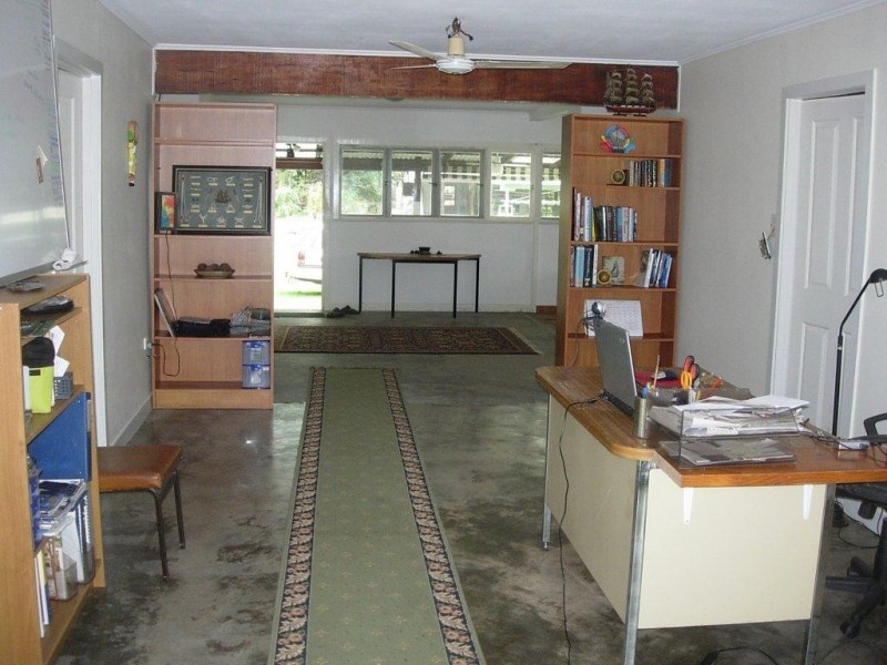 206 Victoria Street, Cardwell QLD 4849