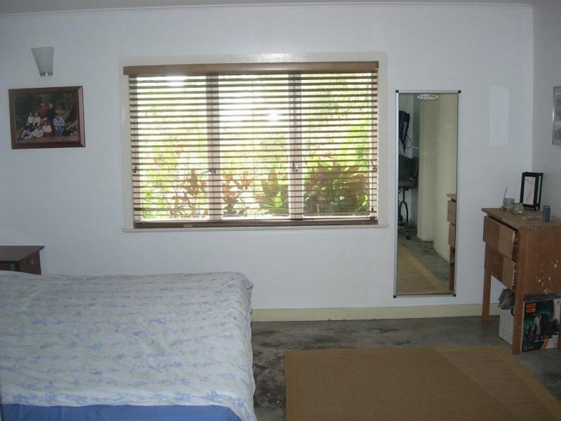 206 Victoria Street, Cardwell QLD 4849