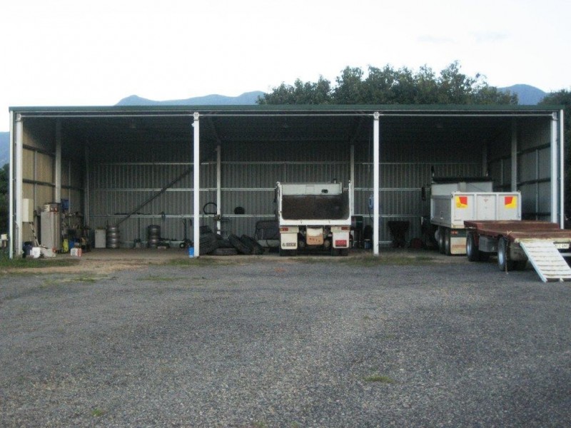 125 Hamilton Road, Cardwell QLD 4849