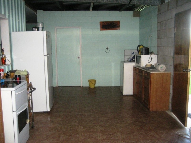 125 Hamilton Road, Cardwell QLD 4849