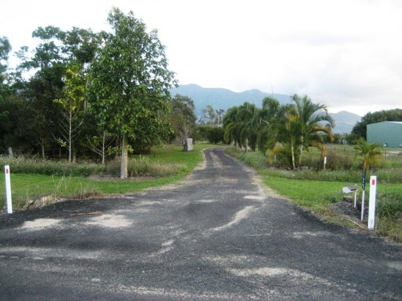 125 Hamilton Road, Cardwell QLD 4849