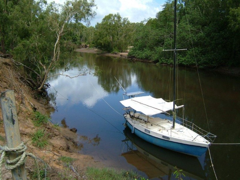 38 Clift Road, Cardwell QLD 4849