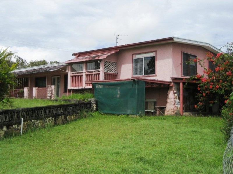 142 Bowen Street, Cardwell QLD 4849