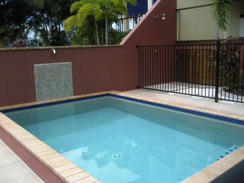 2/45 Royal Palm Avenue, Cardwell QLD 4849
