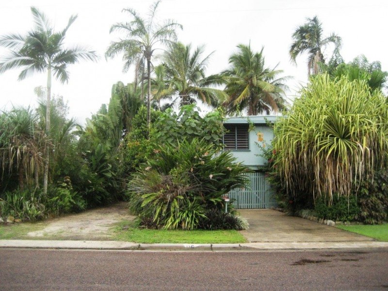 6 Jamieson Street, Cardwell QLD 4849