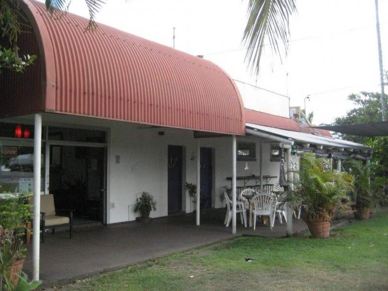 Shop 2, 91 Victoria, Cardwell QLD 4849