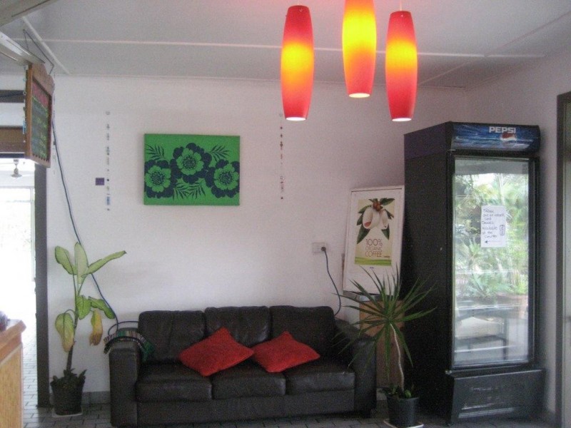 Shop 2, 91 Victoria, Cardwell QLD 4849