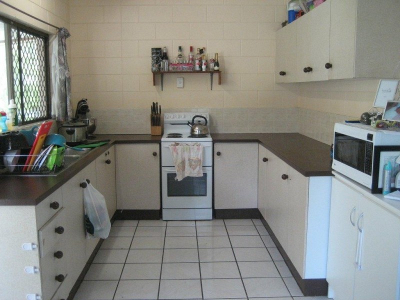 8 White Street, Cardwell QLD 4849