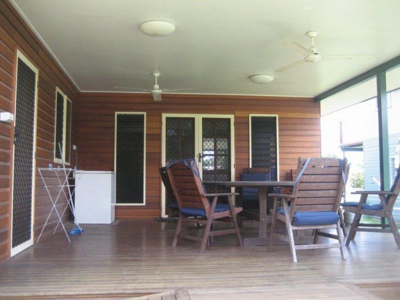 61 Roma Street, Cardwell QLD 4849