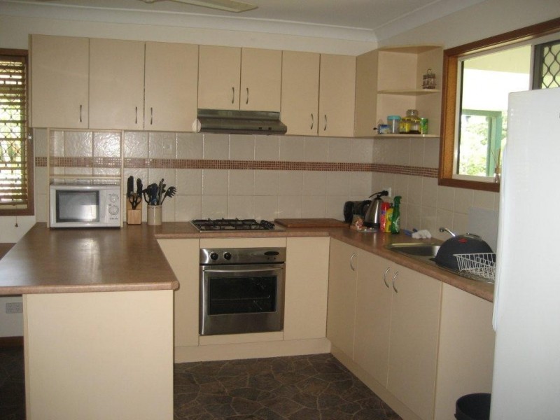 61 Roma Street, Cardwell QLD 4849